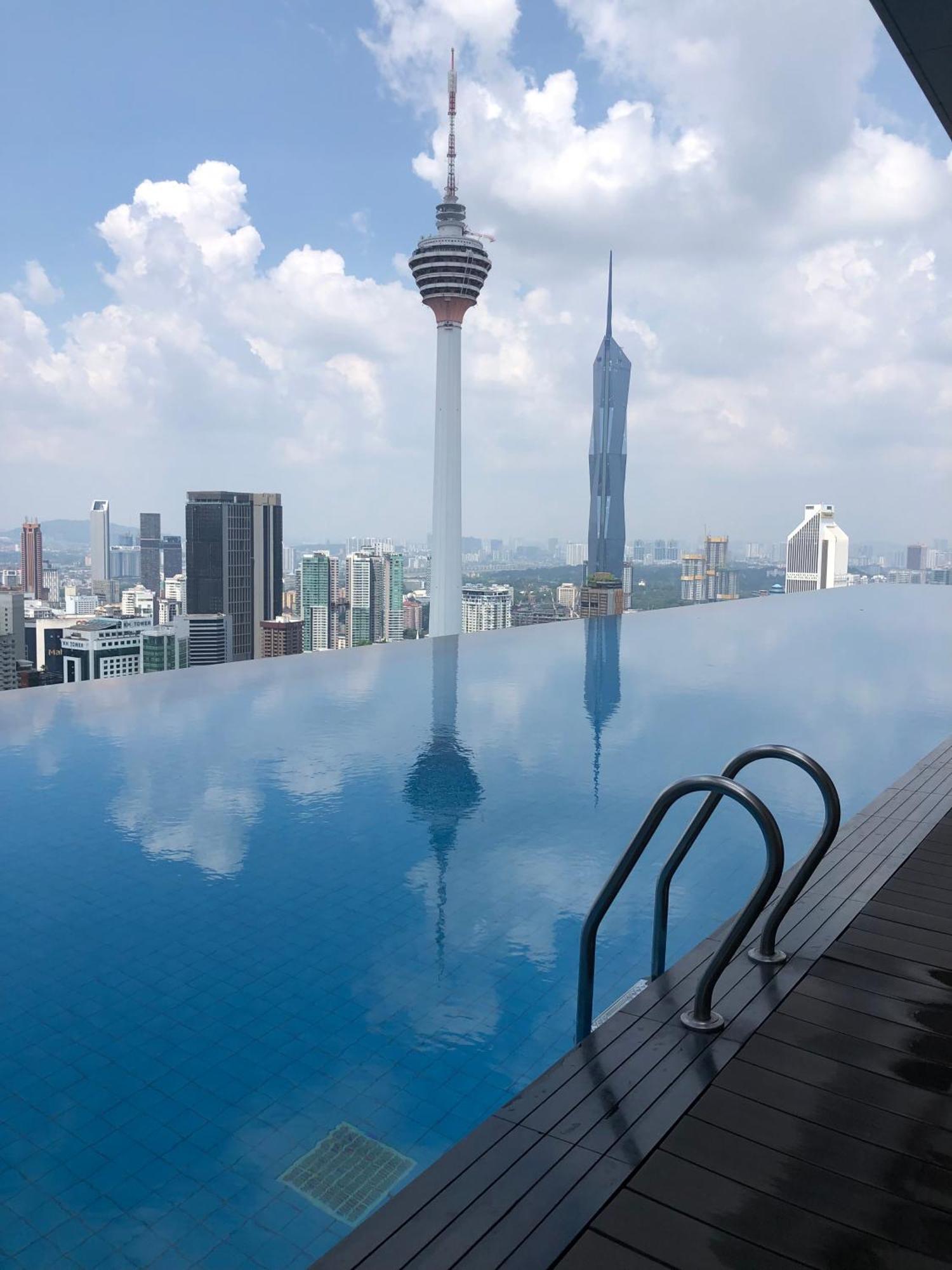 Hotel Platinum By Sleepy Owl 4*